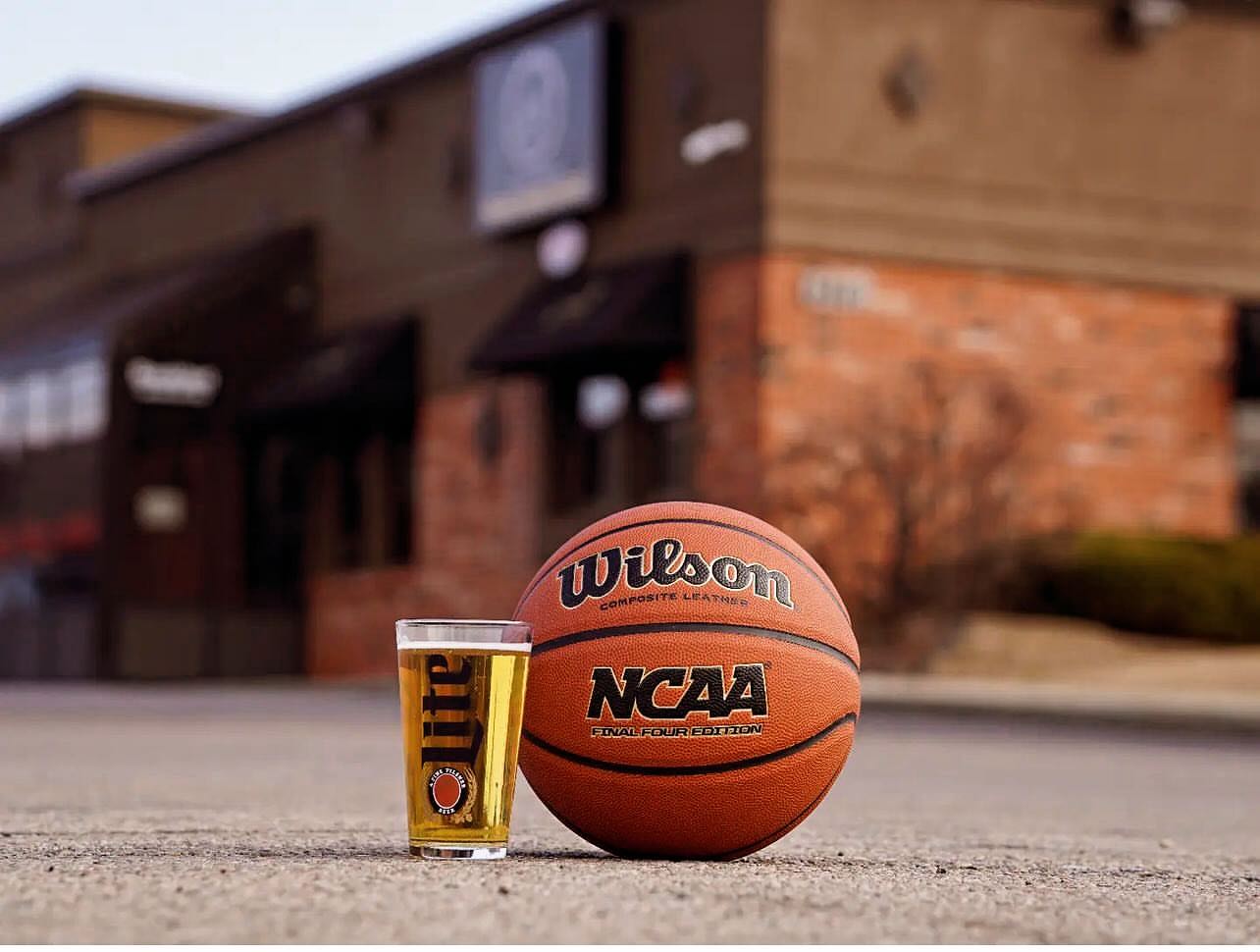 Where to Watch March Madness in 2026 Lake County, IL 