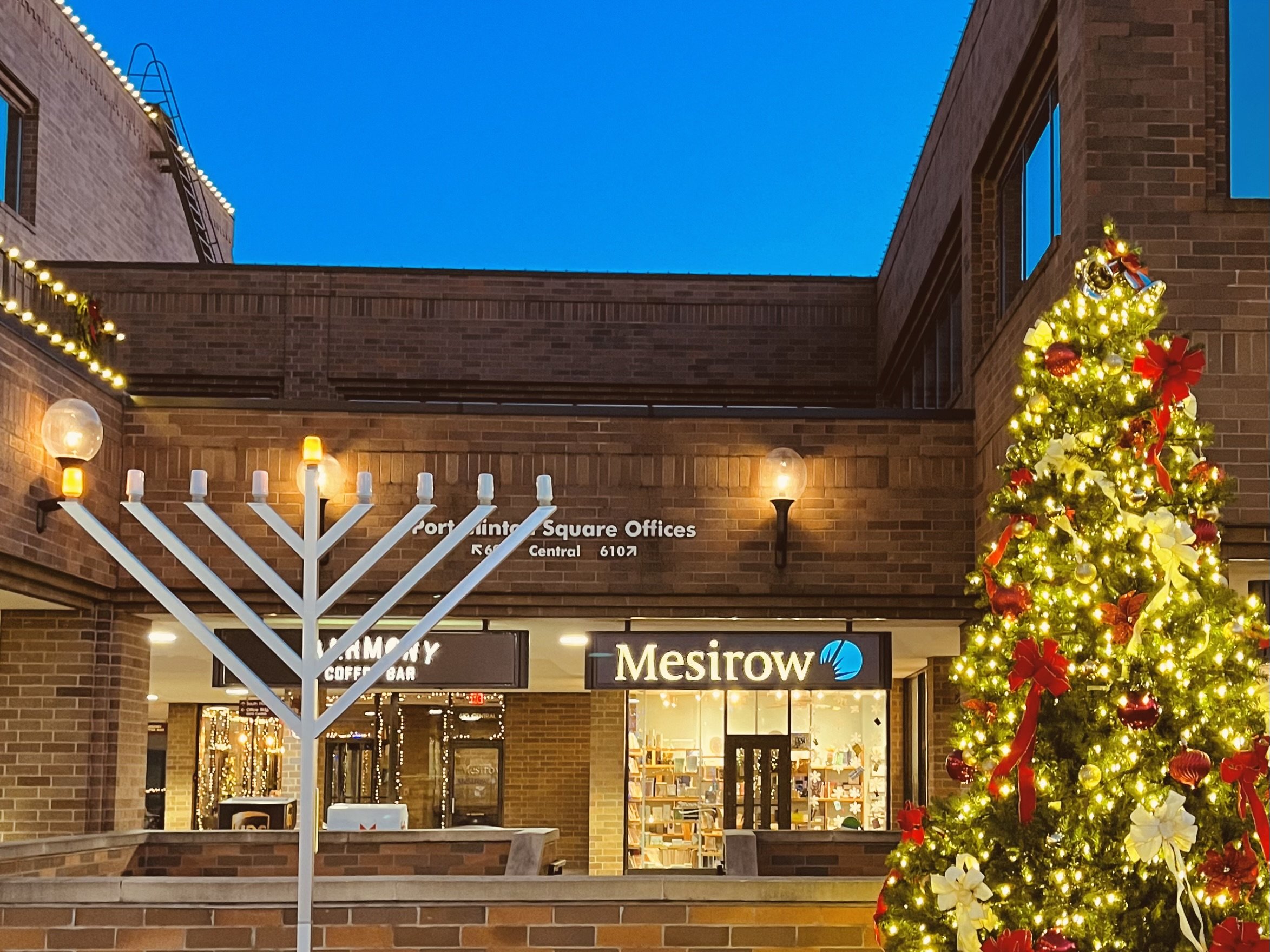 Highland Park Holiday Lighting