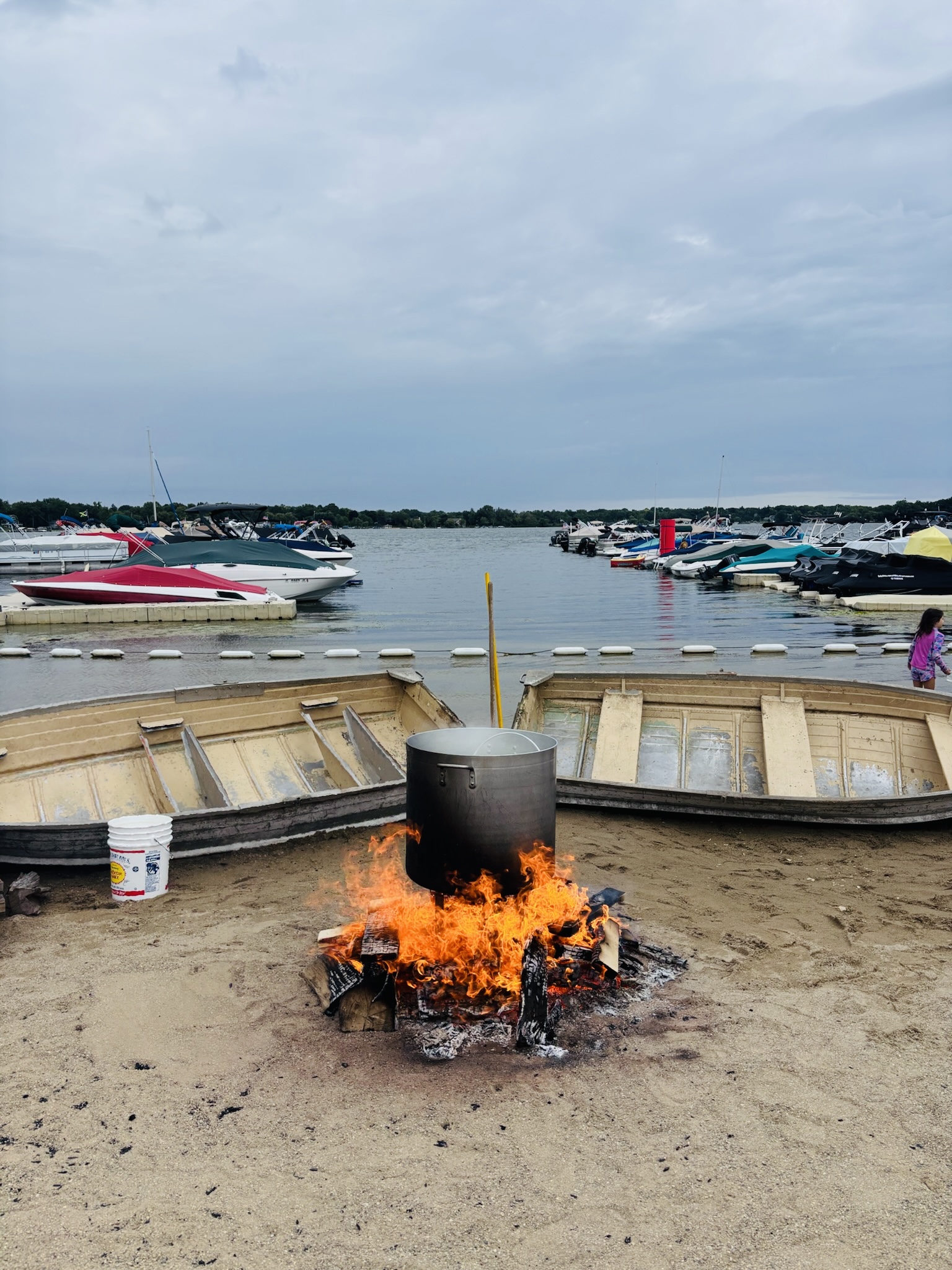 Lindy's Fish & Shrimp Boil