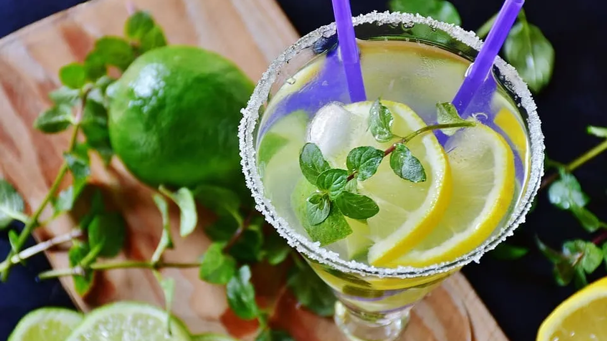 Fresh Summer Cocktails with North Shore Distillery