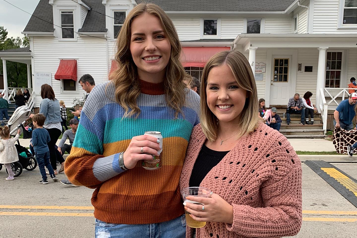 Sip and Shop in Historic Downtown Long Grove