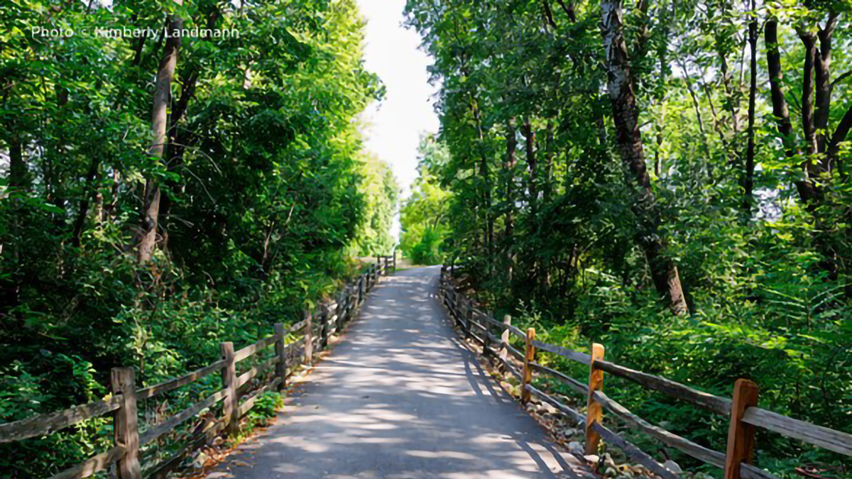 Hike and Hops at Independence Grove