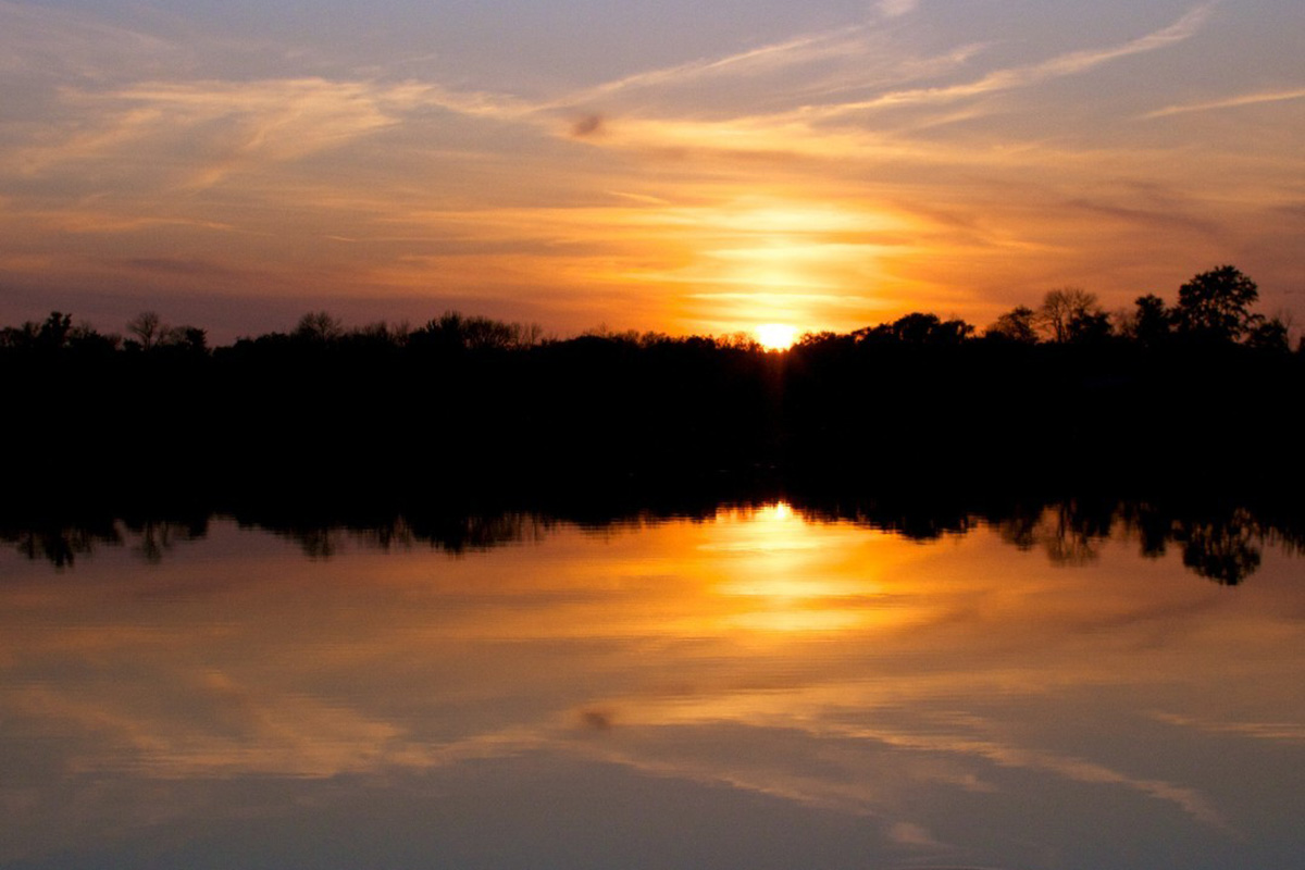 Senior Series: Guided Nature Paddle at Independence Grove Forest Preserve