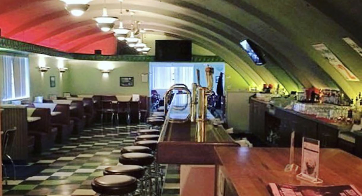 Quonset Pizza Interior