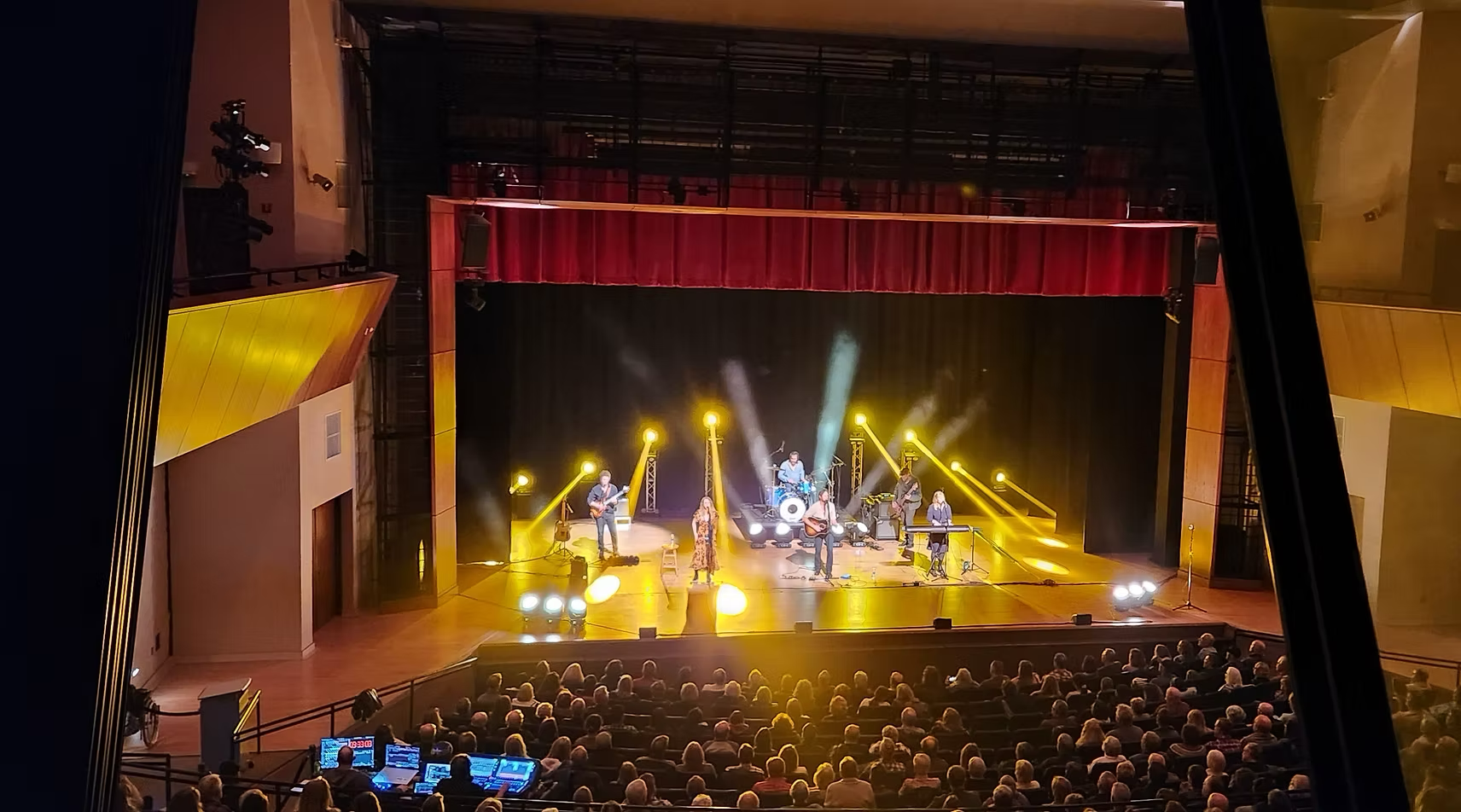 James Lumber Center for the Performing Arts at the College of Lake County