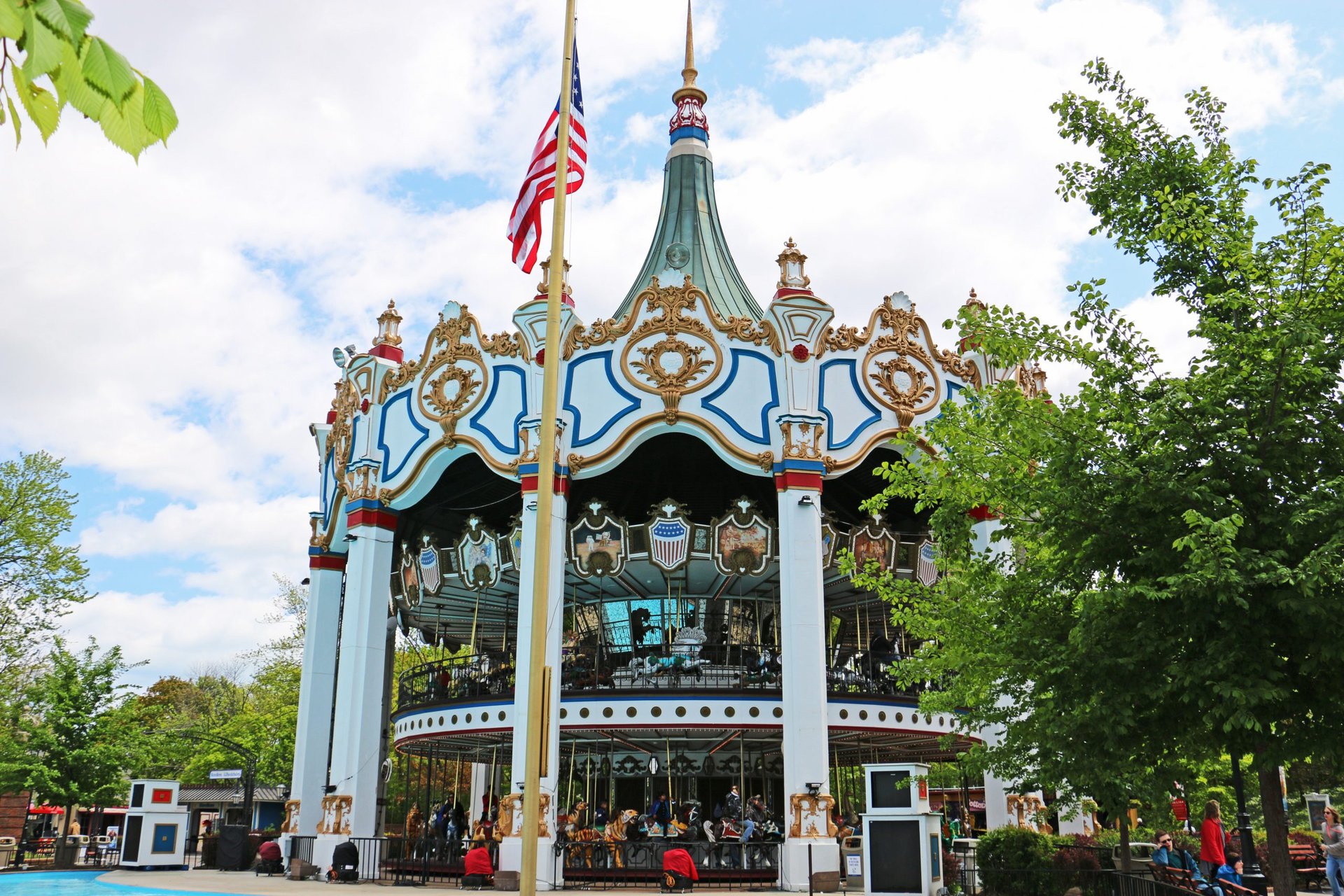 Things To Do This Weekend April 30 - May 2, 2021